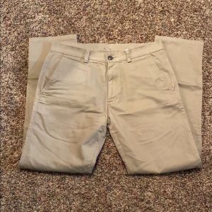 Men’s Haggar H26 khaki dress pants